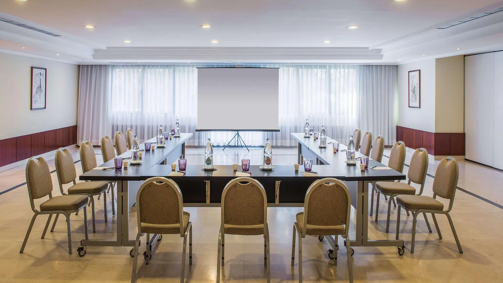 Hotel Madrid Alameda Aeropuerto, Affiliated By Melia