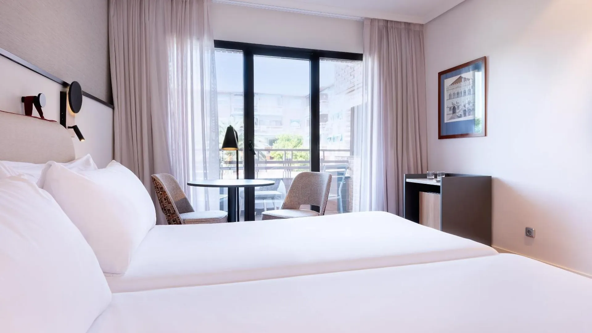 Hotel Madrid Alameda Aeropuerto, Affiliated By Melia