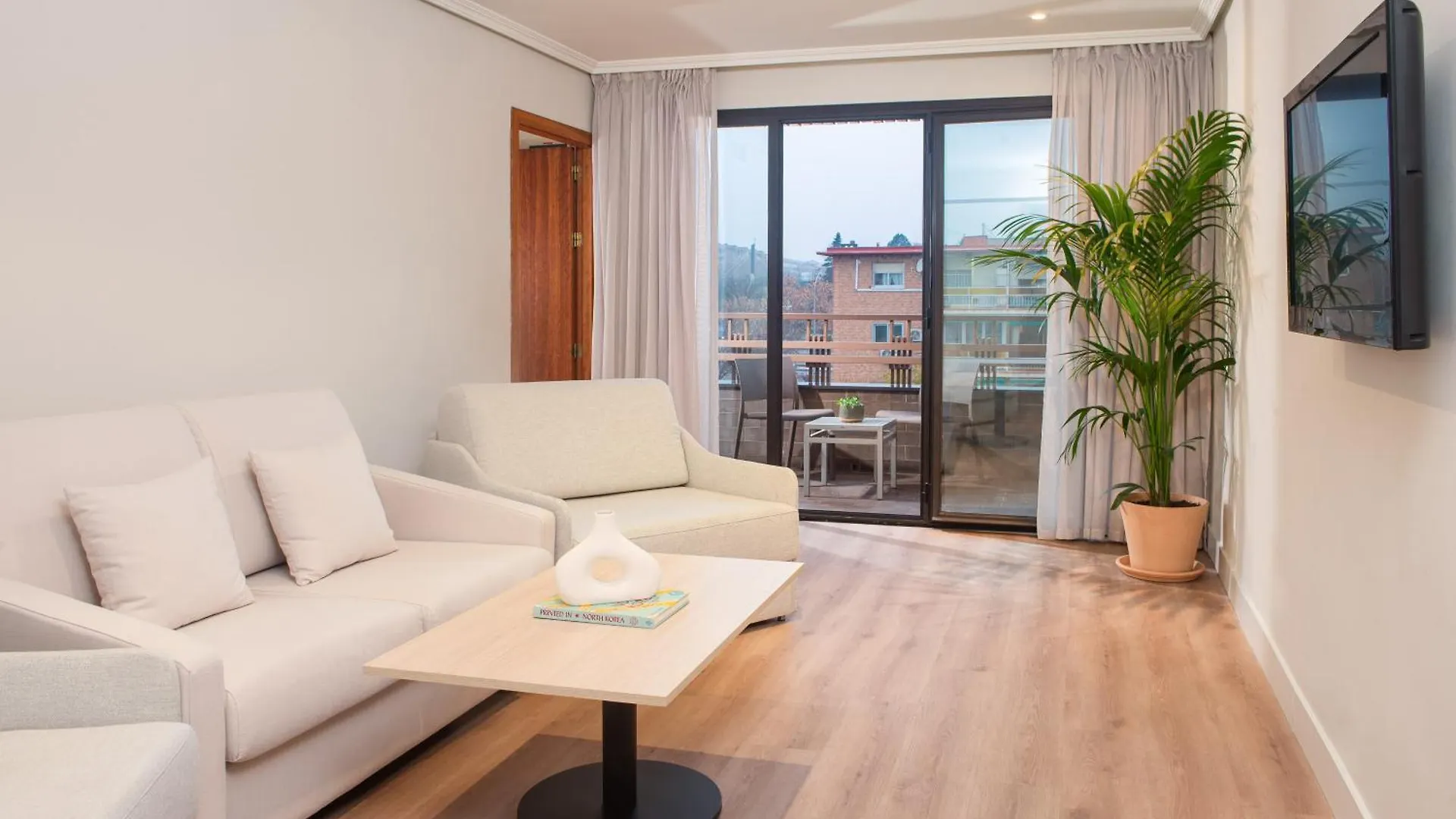 Hotel Madrid Alameda Aeropuerto, Affiliated By Melia