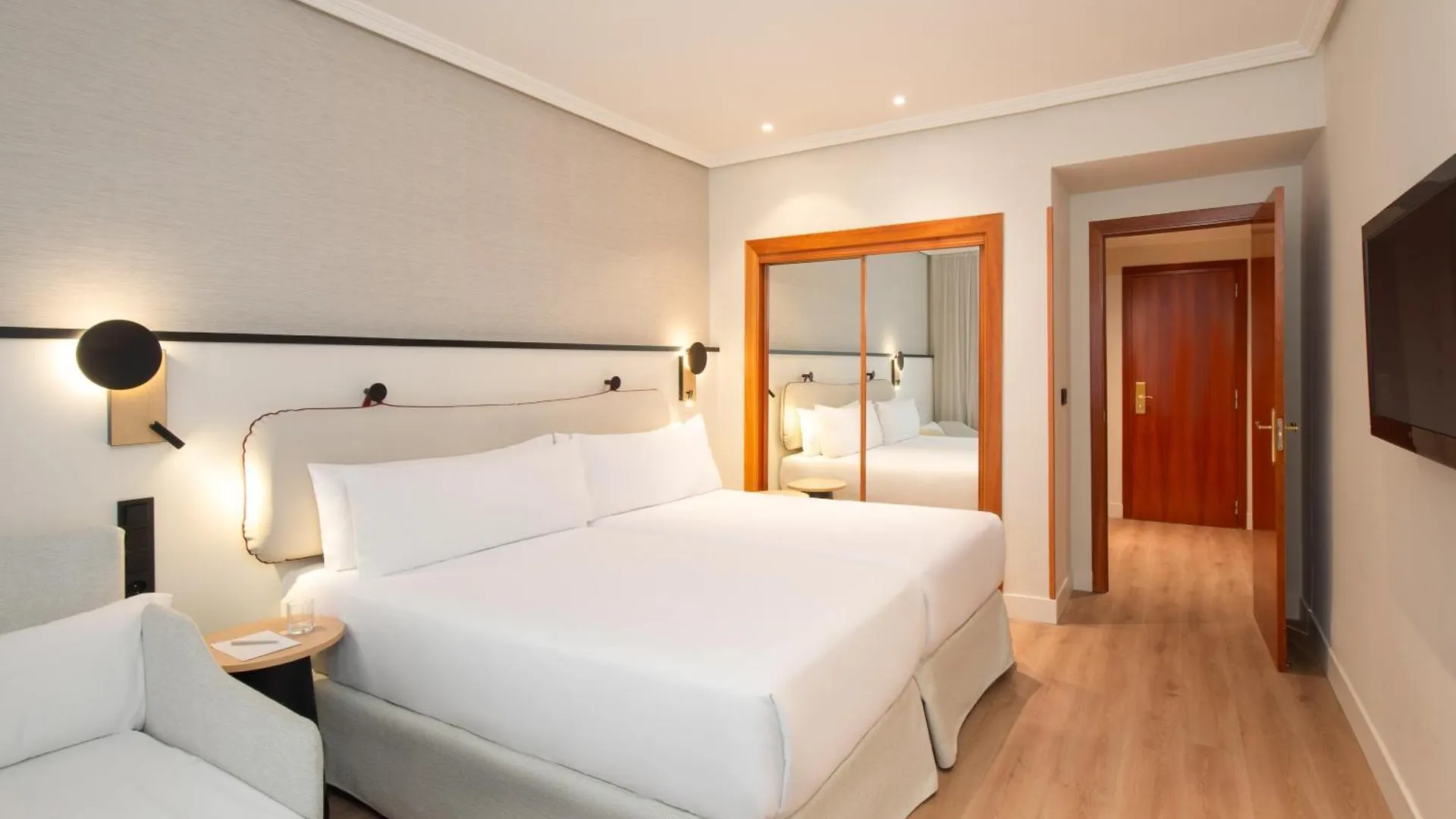 Hotel Madrid Alameda Aeropuerto, Affiliated By Melia
